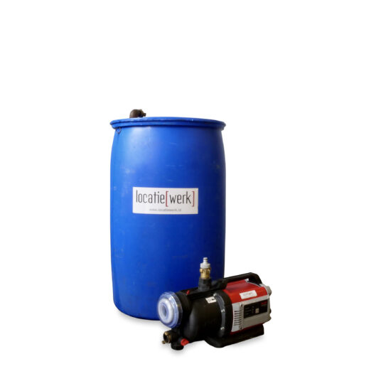 drinkwatertank met pomp